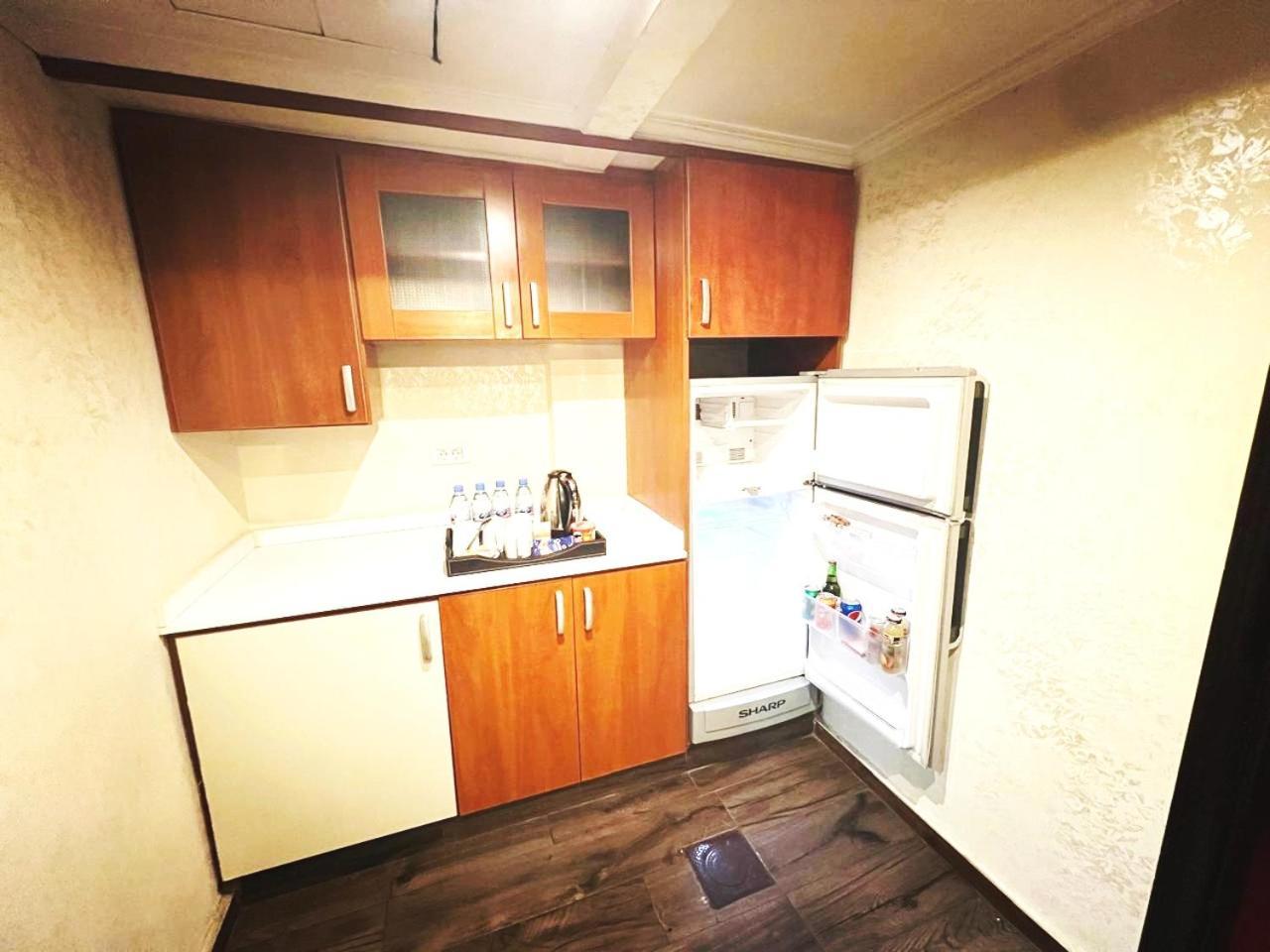 クイーンズ スイート ホテル ベイルート エクステリア 写真